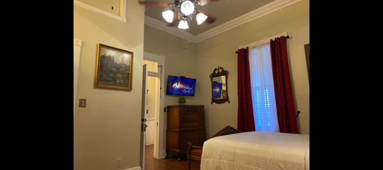 El Amador Inn Downtown Тусон Екстериор снимка