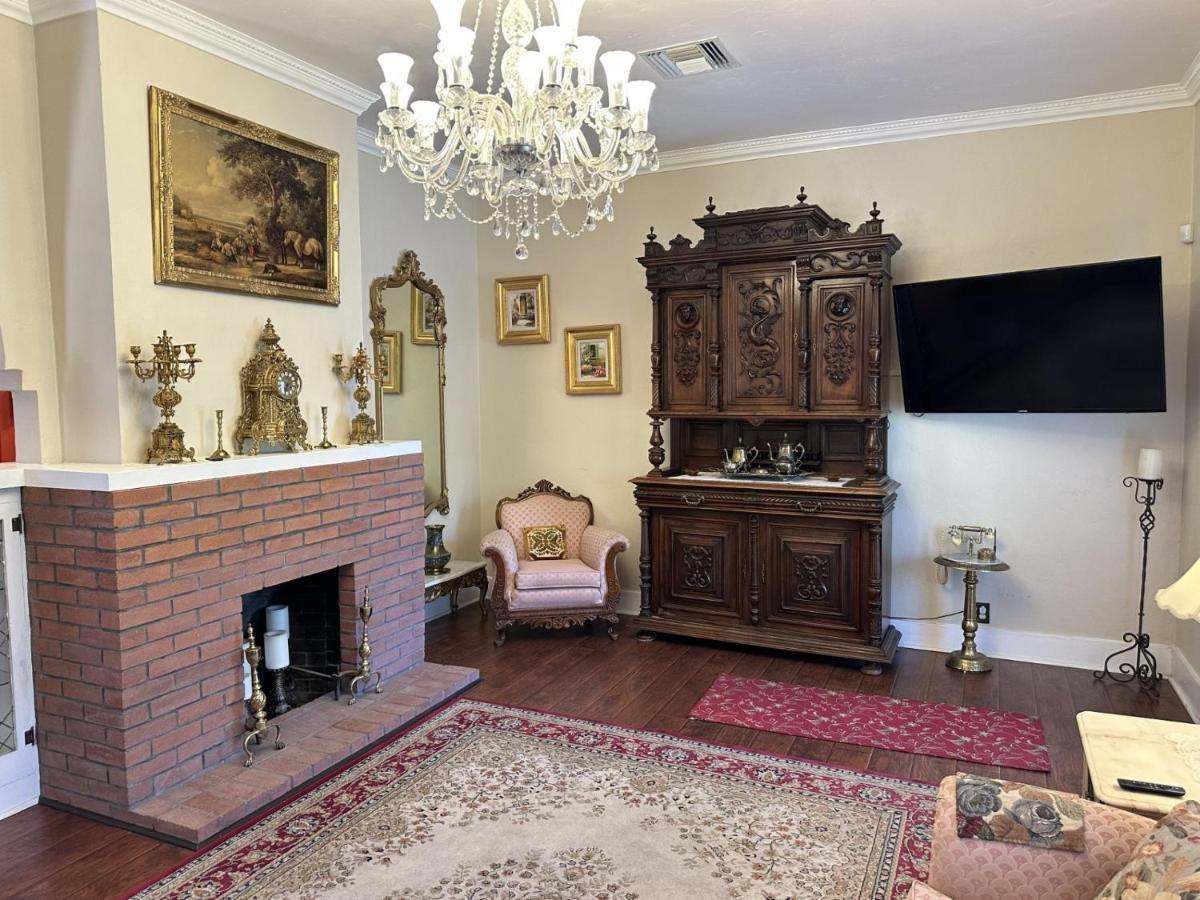 El Amador Inn Downtown Тусон Екстериор снимка