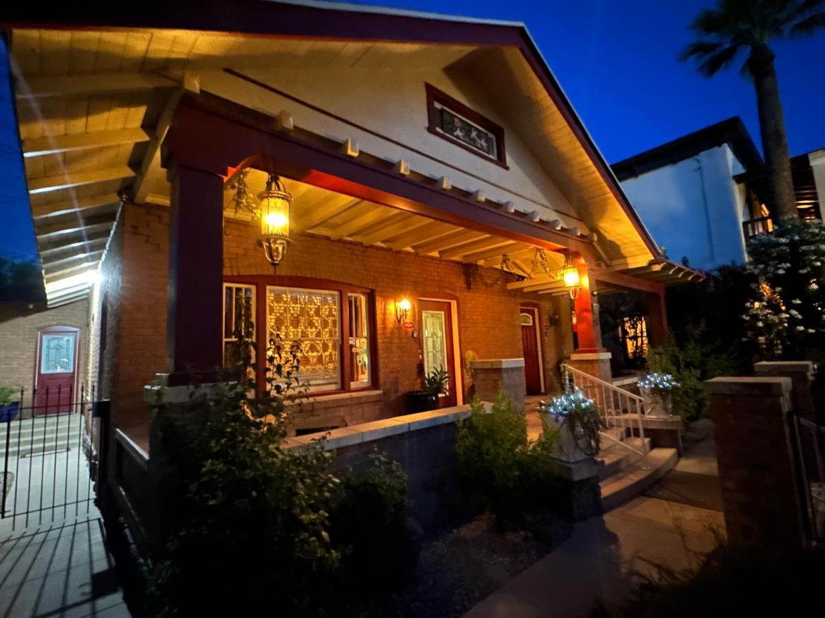 El Amador Inn Downtown Тусон Екстериор снимка